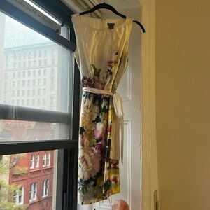 Ann Taylor Petites Floral Dress